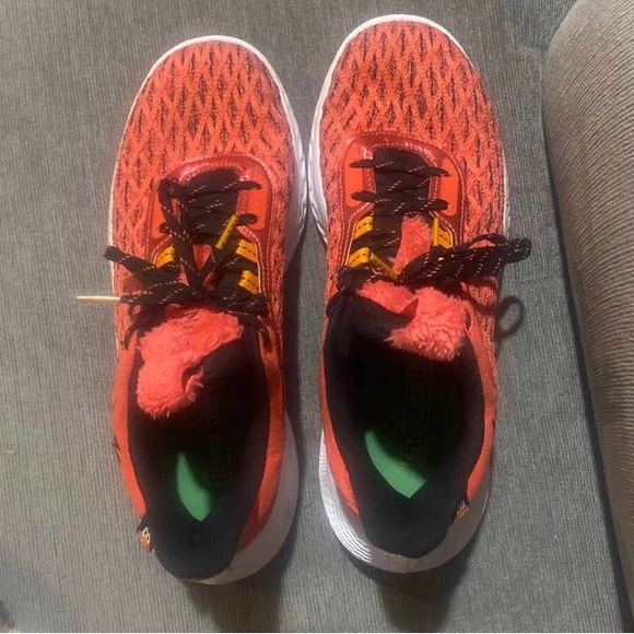 Curry 9 Elmo (Size 10) Male - Picture 5 of 7